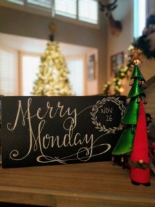 Merry Monday | Hand lettering