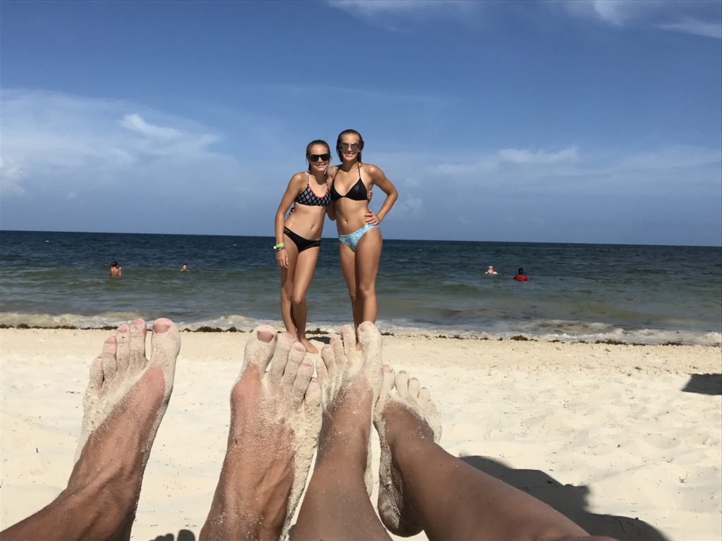 Girls on the beach in Cancun