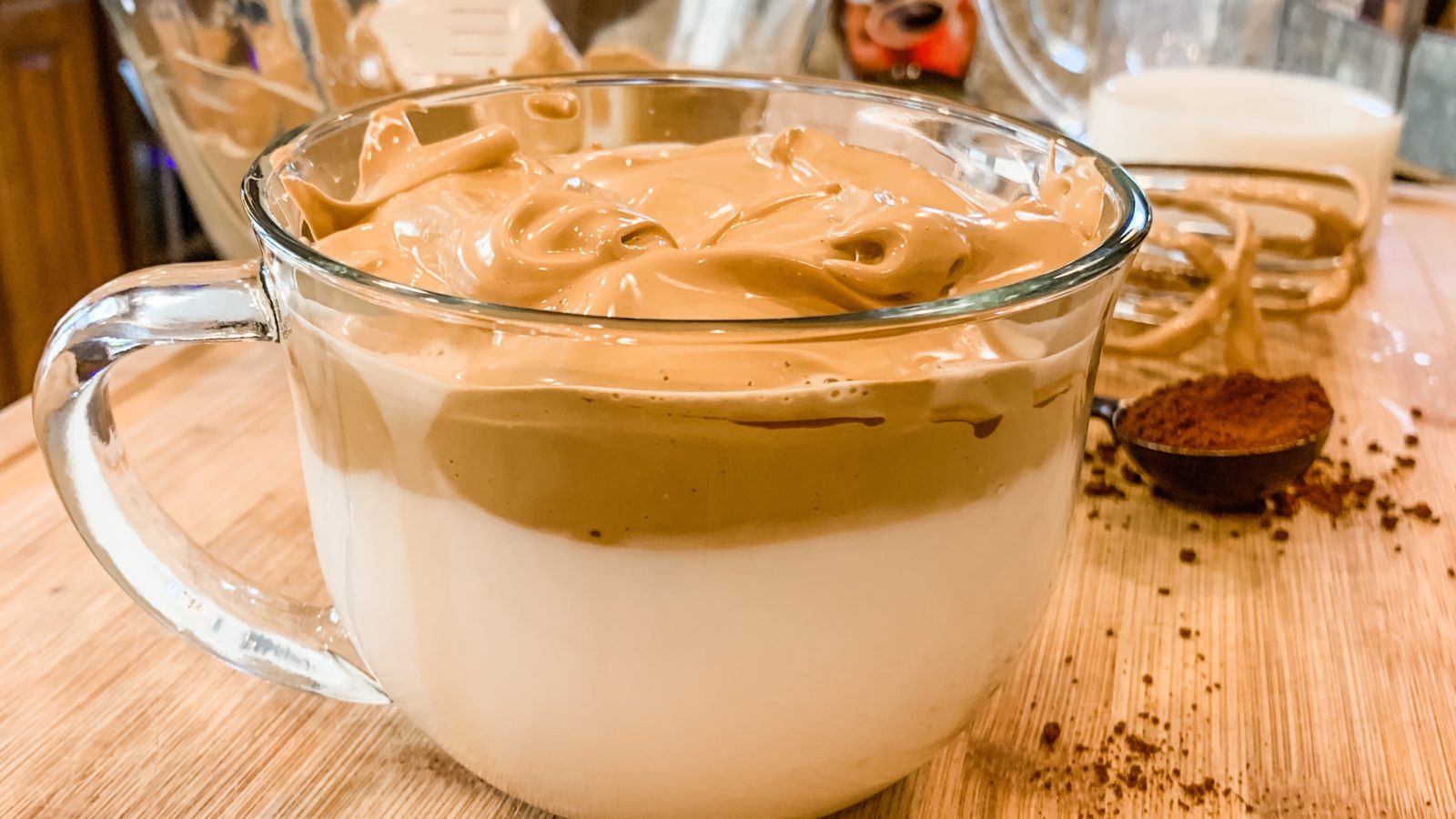 Dalgona Coffee, Whipped coffee